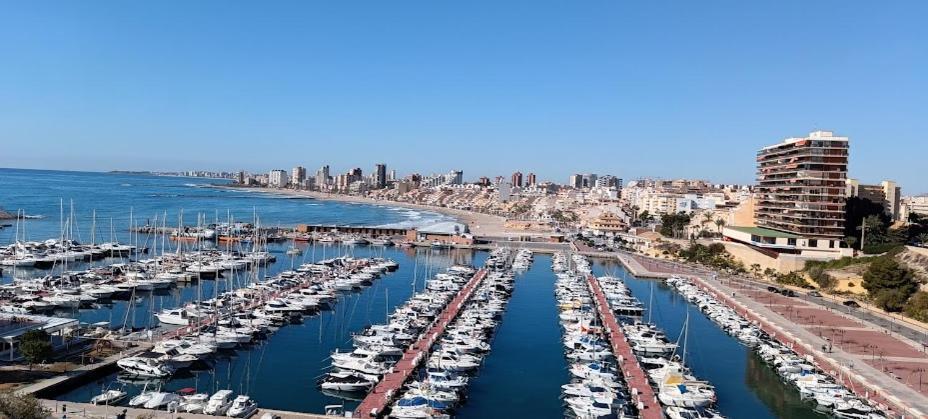 El Patio - Just 170M From El Campello Beach エクステリア 写真